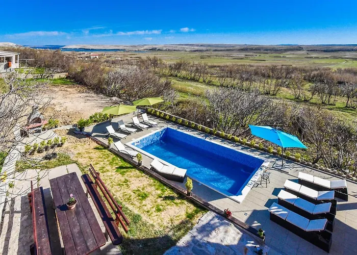 Апартаменты Gorgeous In Stara Vas