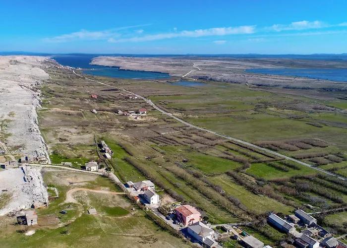 Gorgeous In Stara Vas