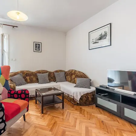 Gorgeous In Appartement *